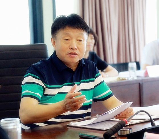 优发国际集团举行“不忘初心、切记使命”主题教育第三次集中学习钻研暨警示教育会