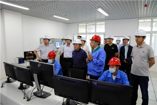 优发国际集团复工复产促增添项目观摩聚会与会职员走进环保保隆生态三秦在延在铜项目