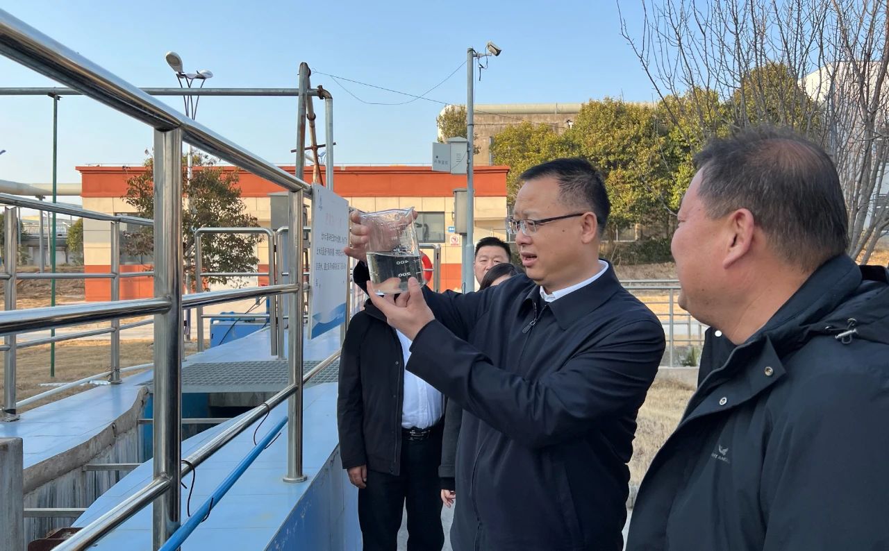 优发国际集团与大荔县政府座谈交流