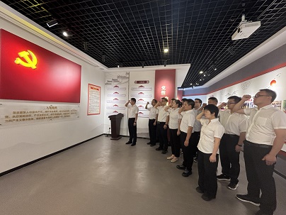 商南公司联合党支部开展“赓续红色血脉，，砥砺奋进征程——庆祝中国共产党建设104周年”主题党日活动